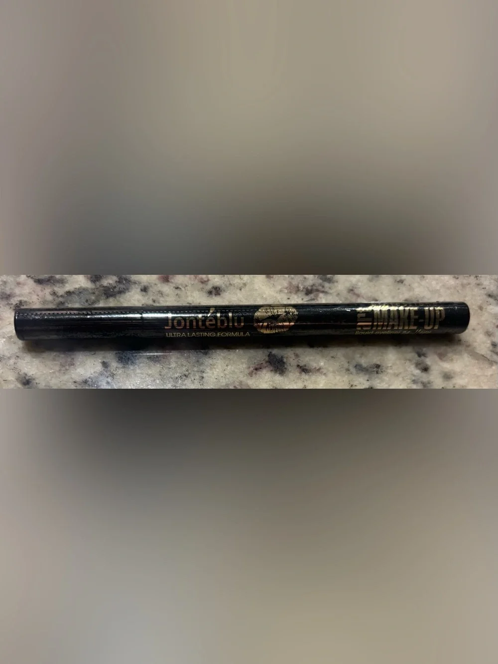 Jonteblu 24 hour Liquid Eyeliner
